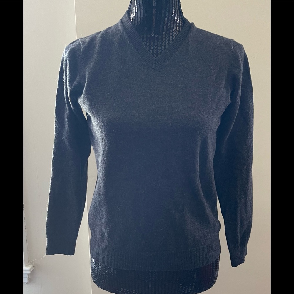 Rue Saint-Patrick Montreal Grey Marino Wool Sweater Size Medium